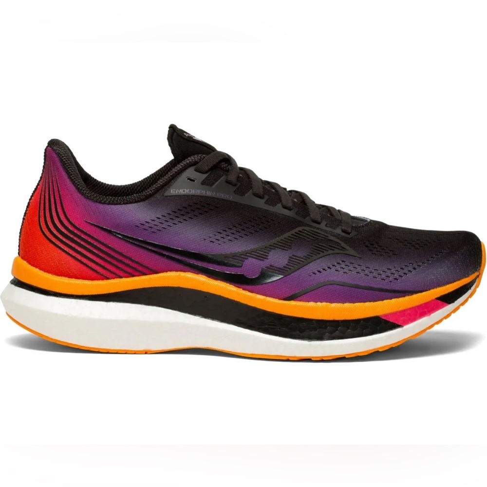 Like New Cleaned Saucony Endorphin in Sunset, W7.5